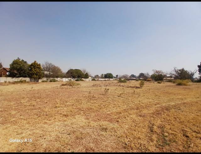 19,757M² VACANT LAND FOR SALE IN RIVERSDALE